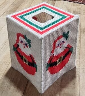 Handmade Plastic Canvas Tissue Box Cover Christmas Santa Vintage Cottage Core